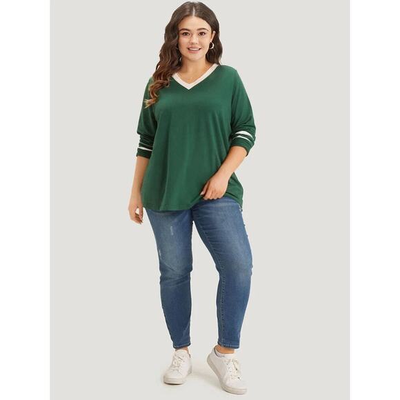 2/$25 Size 12 •  Large • BloomChic • Striped Contrast V Neck Sweatshirt - Picture 4 of 7